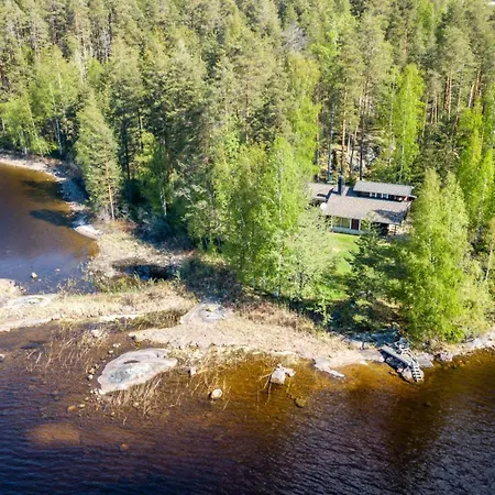 Alpesi faház Moekki Syrjaelae Puumala